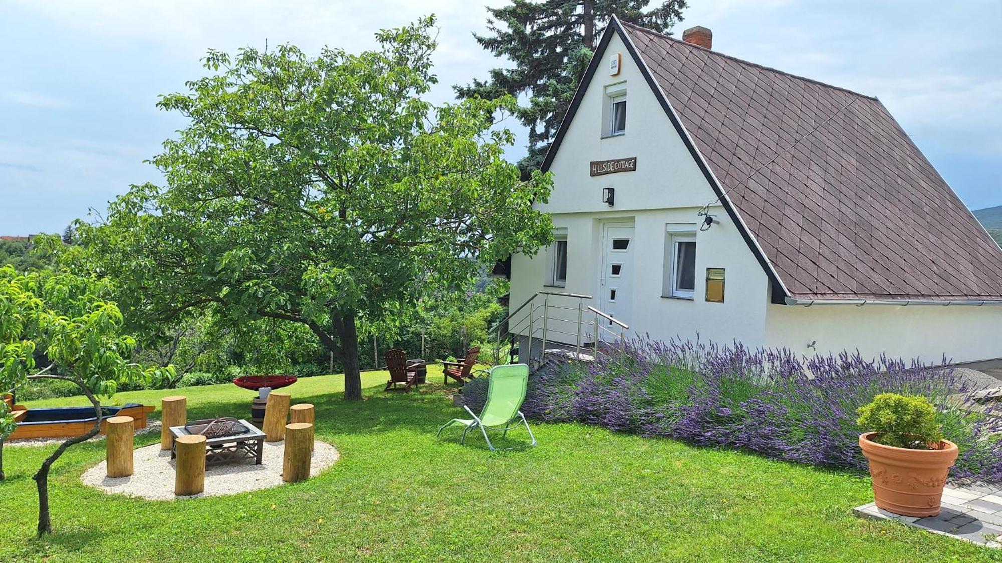 Hillside Cottage Pécs Eksteriør bilde